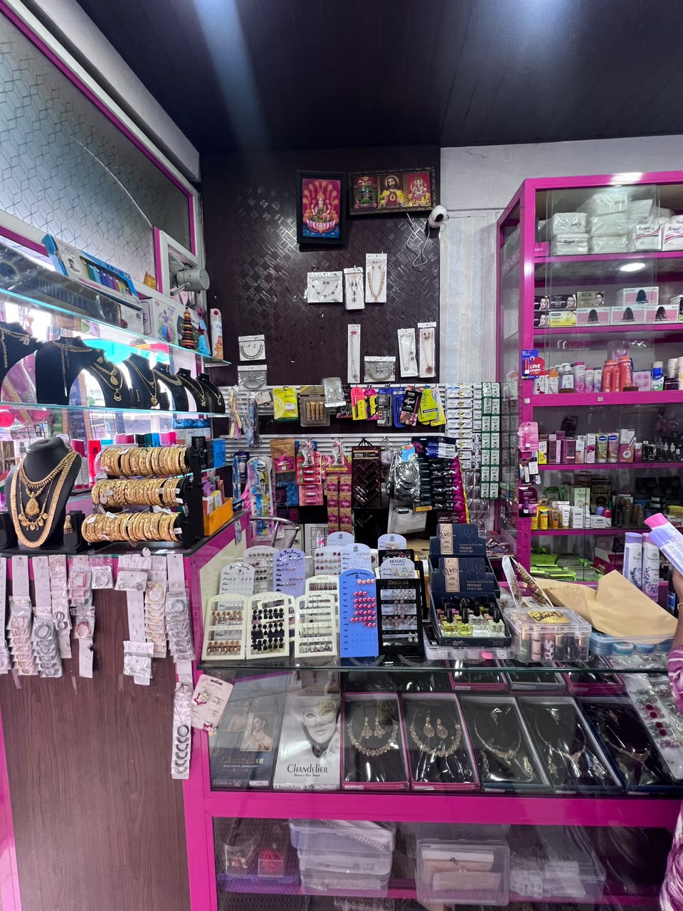 NEW STAR FANCY CENTER Photo 4